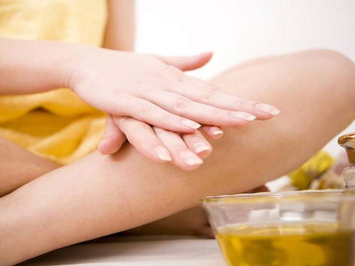 Everything You Need to Know About Dry Body Oil